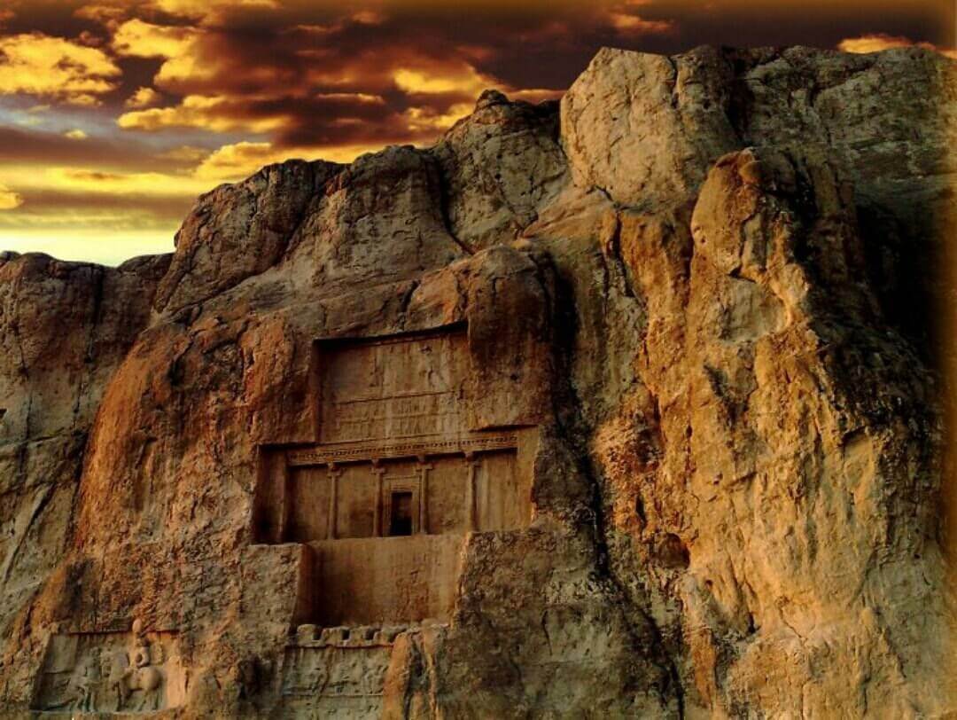 Top 10 Places to Visit in Shiraz | Professional Tips, Fees, Photos