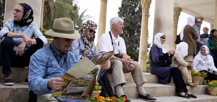 Better Dealing with Problems during Iran Trip with Iranian tour guides
