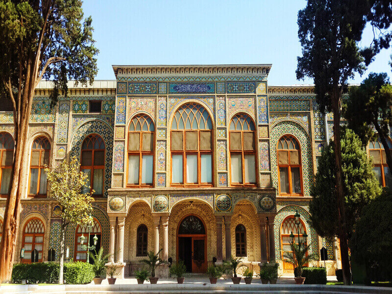 Golestan White Palace (Kakh-e Abyaz)